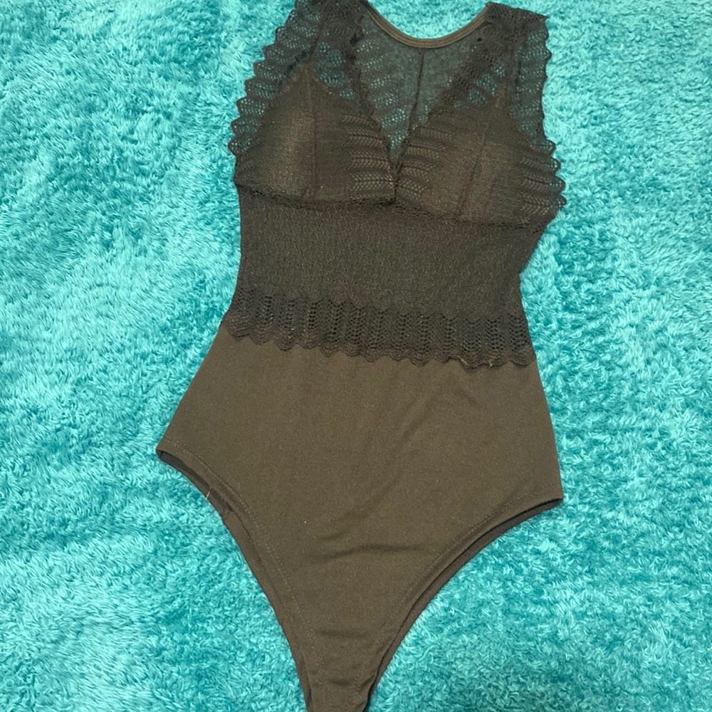 Brazilian brand, small size and black lace bodysuit